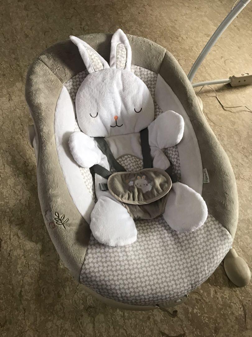 Ingenuity inlighten cradling hot sale swing twinkle tails
