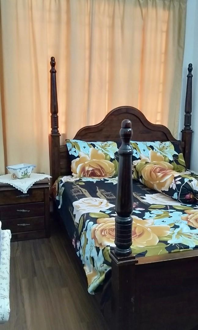 Katil Queen For Sale Home Furniture Furniture On Carousell