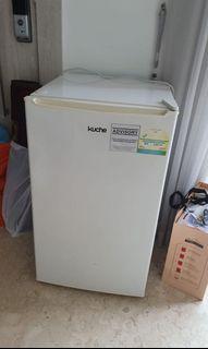 kuche mini fridge
