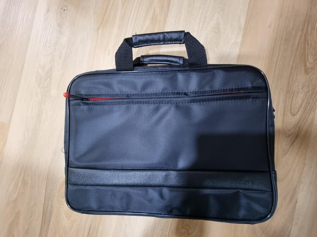 Lenovo Dicota Laptop bag Computers Tech Laptops Notebooks on Carousell