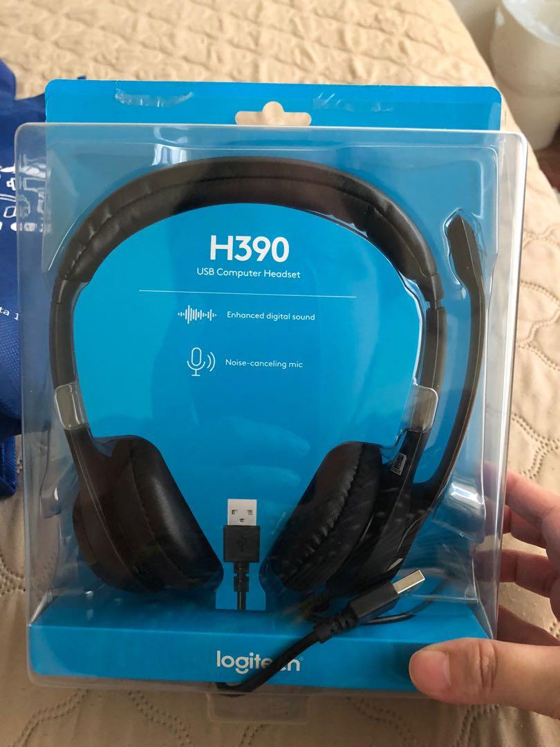 Logitech H390 USB Headset (Category: Headphones & Headsets) located in Taguig. Submitted by joyce.prelovedph (Listing ID 1119491548, Image 2). Description: Logitech h390 usb headset used only twice. Still in box and paperbag .