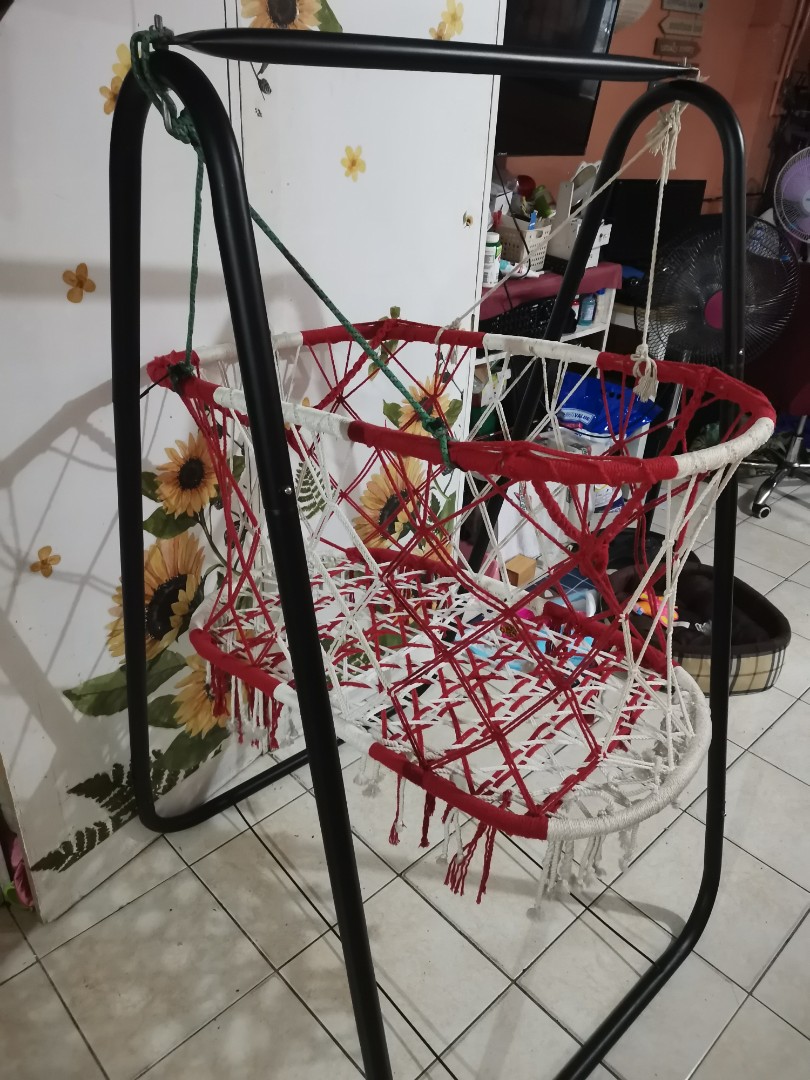 Metal Stand with Duyan, Babies & Kids, Baby Nursery & Kids Furniture