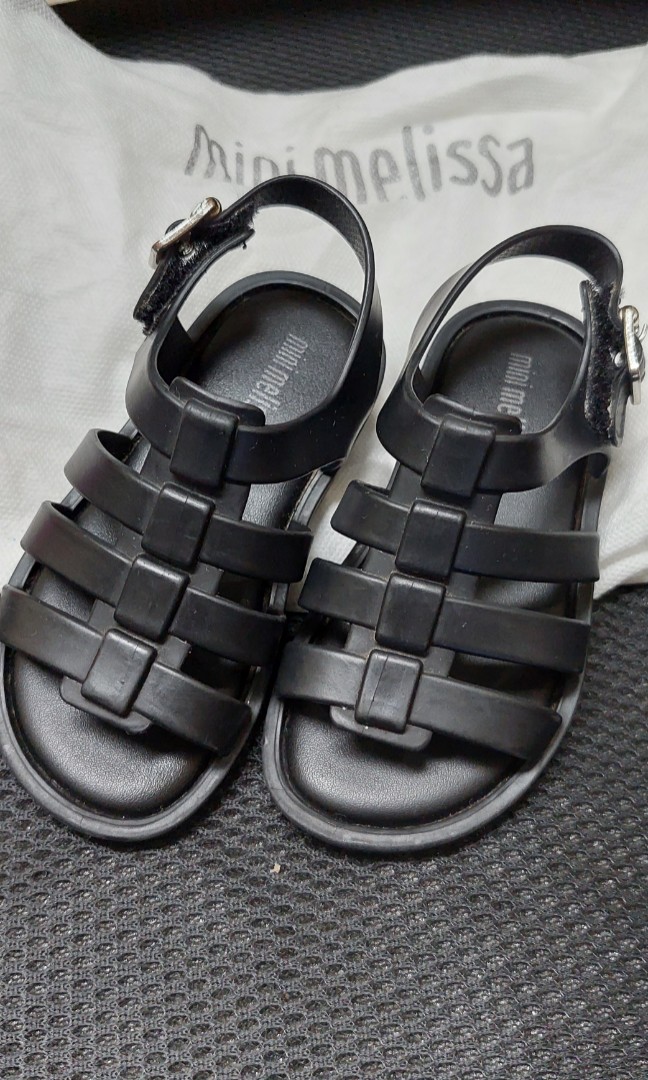 Mini melissa black sandals sales