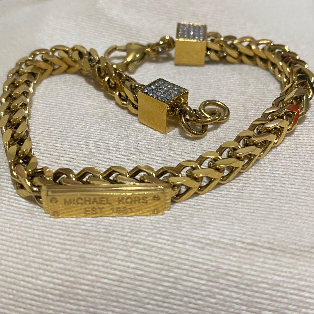 Michael kors bracelet est 1981 best sale