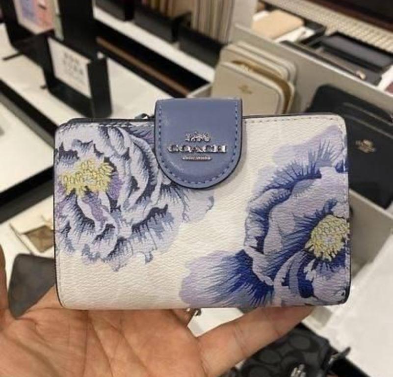 Coach kaffe on sale fassett wallet