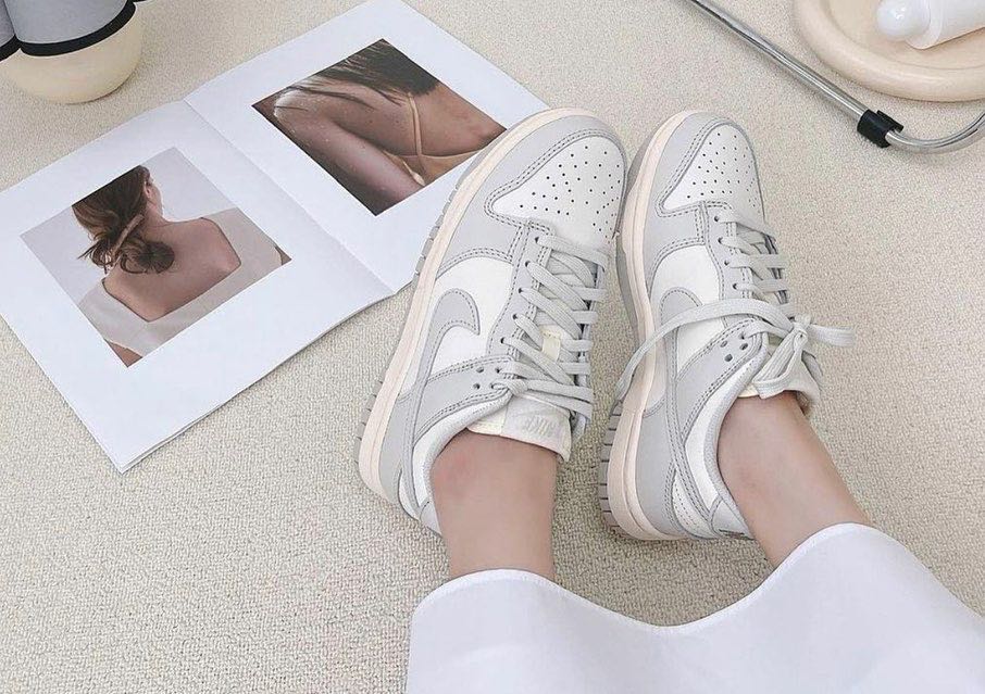 nike dunk low bone white