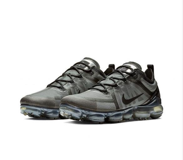All black on sale vapormax 219