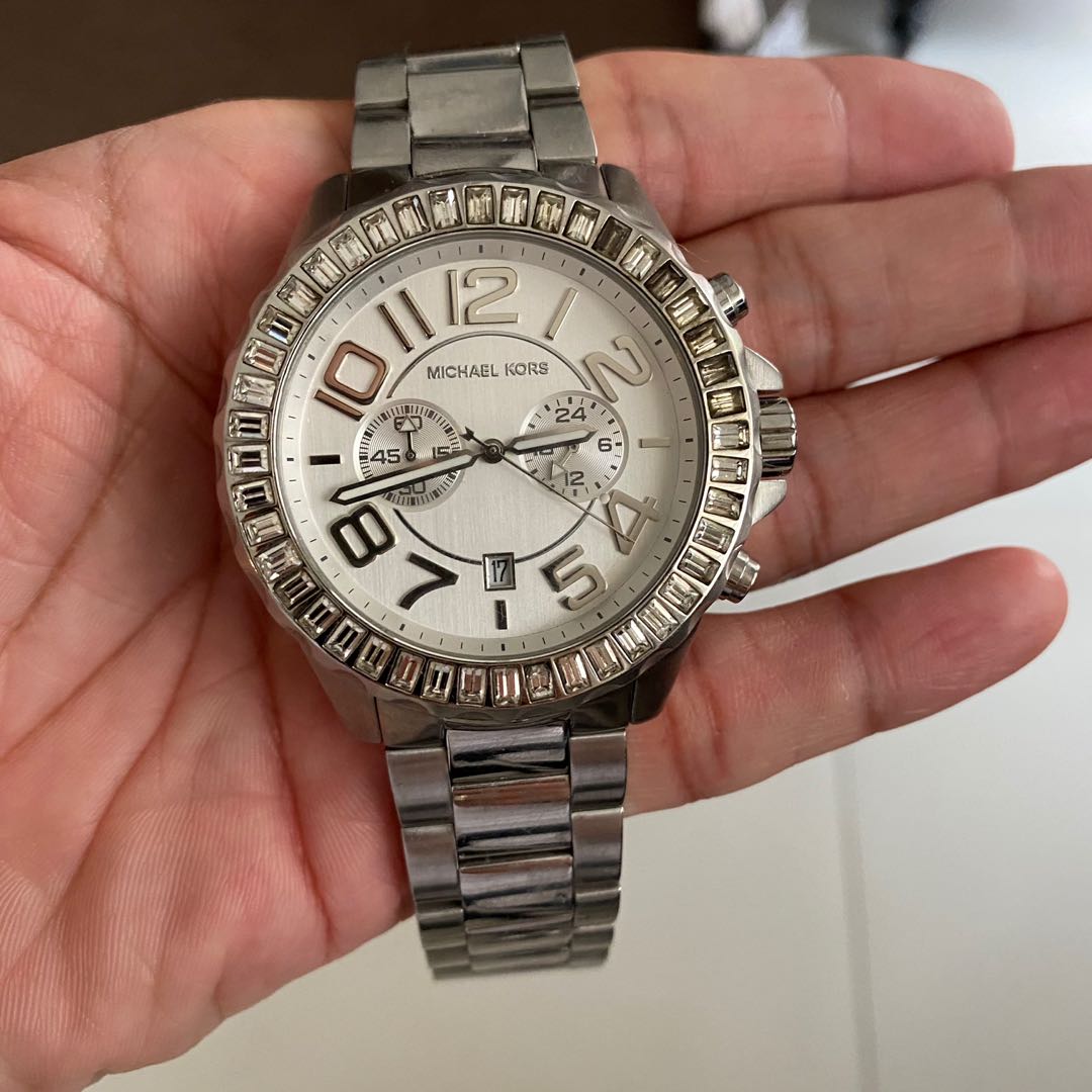 Womens clearance oversized watch