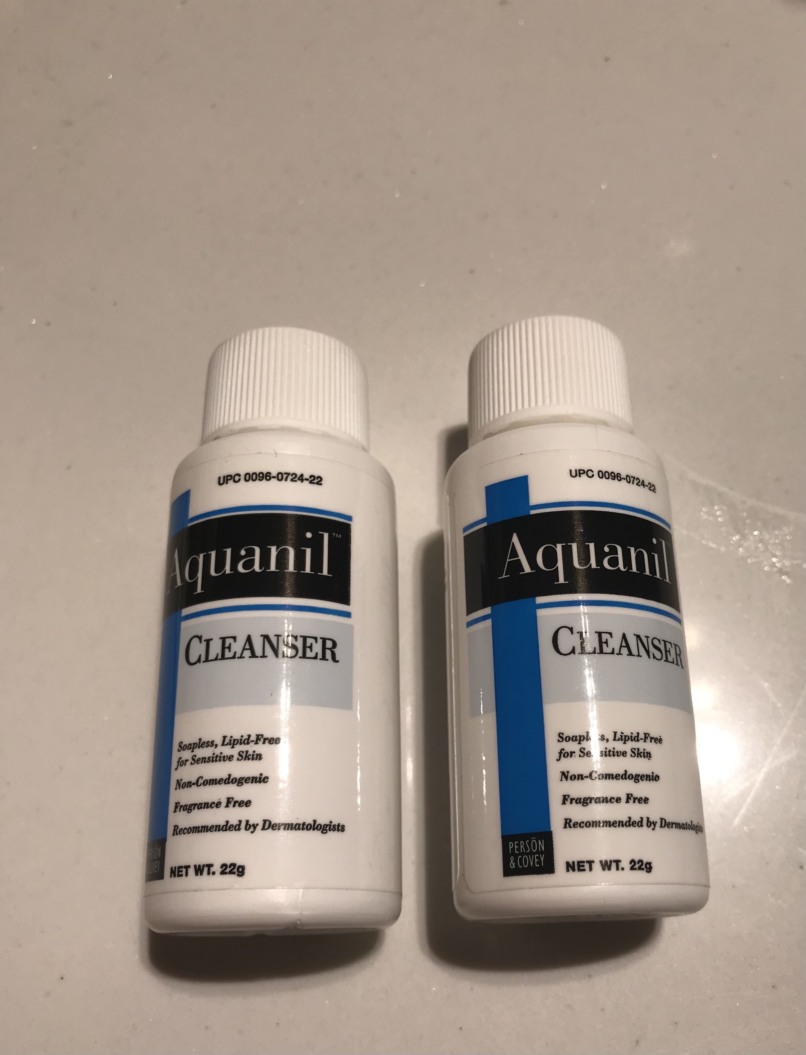 Person Covey Aquanil Cleanser 清潔乳液 美容 化妝品 皮膚護理 面部 面部護理 Carousell