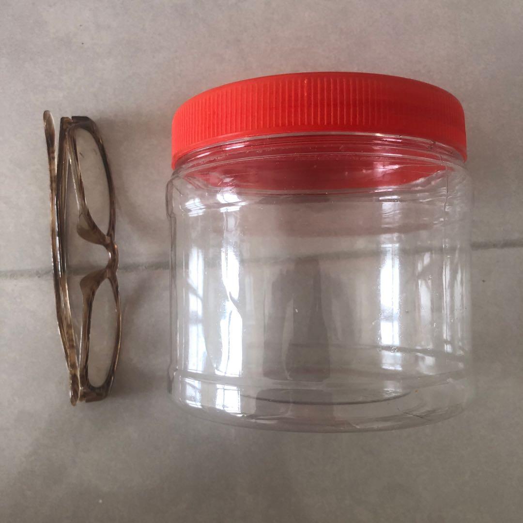 Plastic container 20 units, Furniture & Home Living, Kitchenware