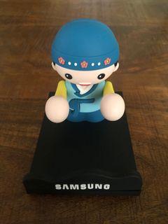 Samsung Korean Doll Mobile Stand