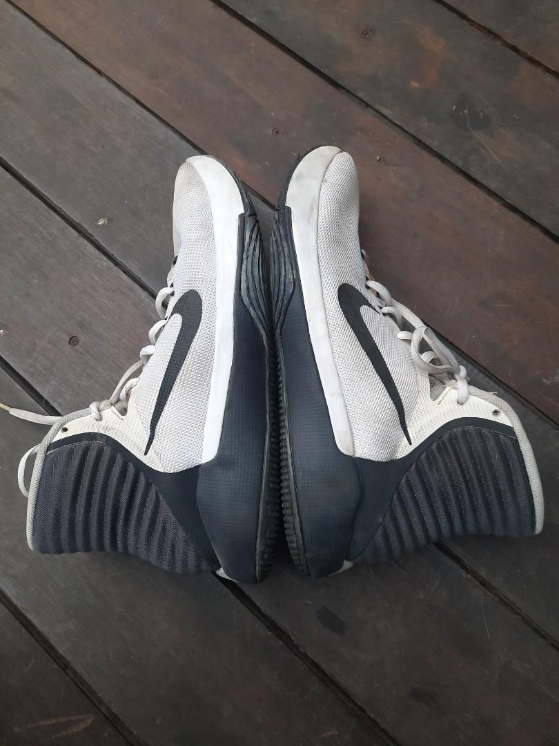 Sepatu basket cheap nike original
