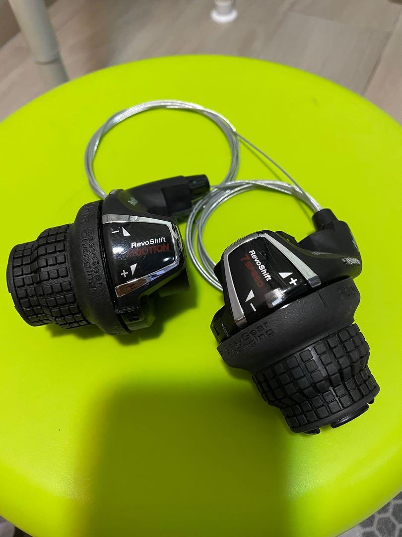 Paire de manettes de vitesse Shimano RV400 Revoshift 3X7 vitesses