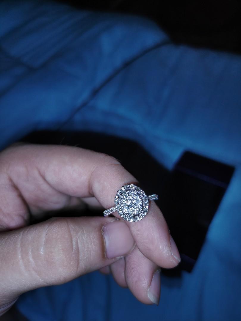 Taka jewellery wedding band store