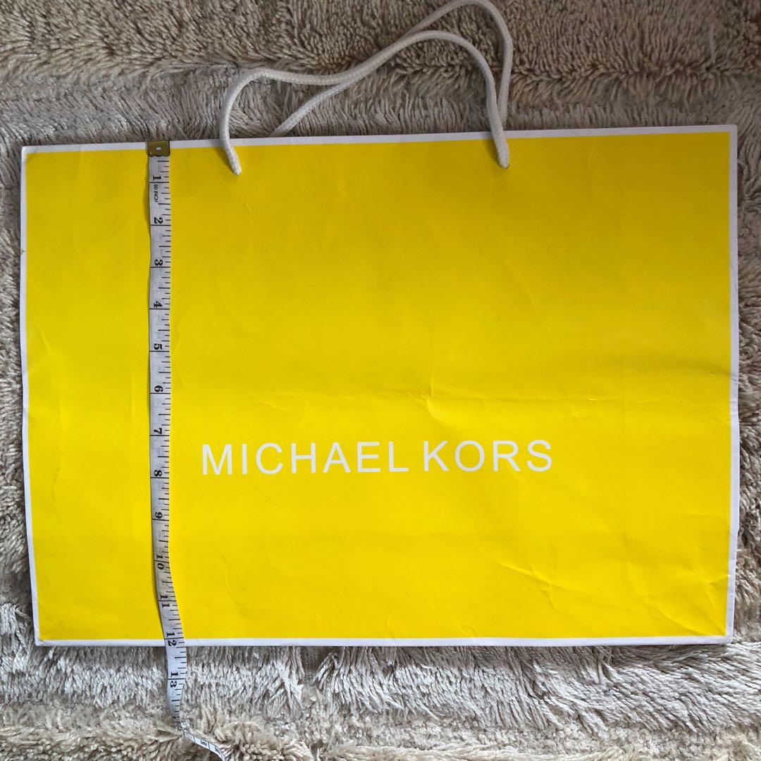 Take All: 3 MK Paper Bag (Category: Luxury Bags & Wallets) located in Muntinlupa City. Submitted by cathrift (Listing ID 1119449398, Image 2). Description: 12x17 Take All: 3 MK paper bags Offer your price.