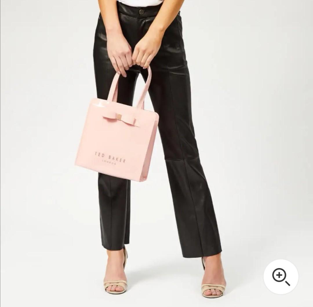 Ted Baker Arycon Small Bow Icon Bag Women s Fashion Bags Wallets Clutches on Carousell