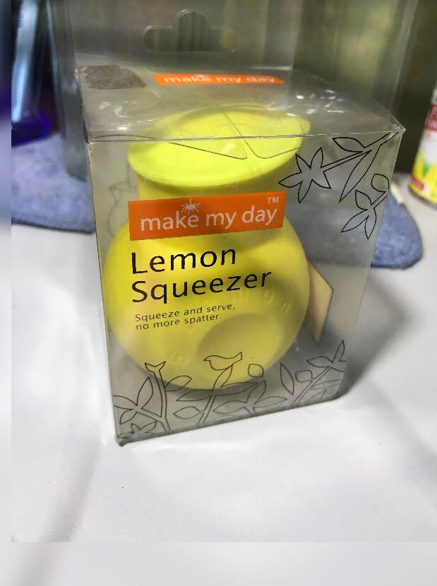 Unused Make My Day Silicone Lemon Squeezer (Category: Other Kitchenware & Tableware) located in Paranaque City. Submitted by rookie33 (Listing ID 1119514869, Image 1). Description: Unused : old stock As-is in plastic box BPI or Gcash 09178217291.
