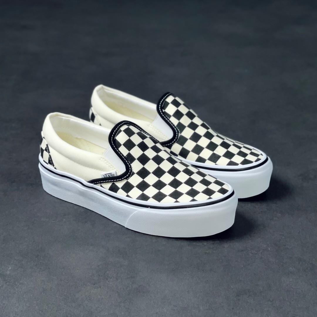 Vans checkered on sale slip on platform
