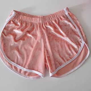 (Category: ) located in . Submitted by hey008 (Listing ID 1119536393, Image 1). Description: .