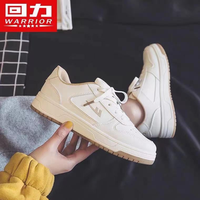 Warrior sneakers brand new size 42/uk 8, Men's Fashion, Footwear, Sneakers  on Carousell
