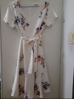 (Category: ) located in . Submitted by peachearlgray (Listing ID 1119618404, Image 1). Description: .