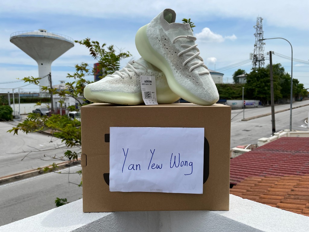 𝗪𝗧𝗦] Yeezy 380 Calcite Glow, Men's Fashion, Footwear, Sneakers on  Carousell