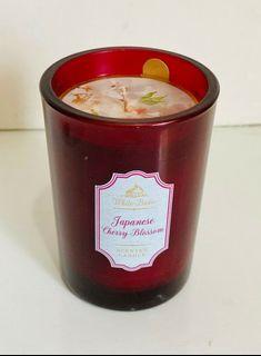 BATH & BODY WORKS WHITE BARN SCENTED CANDLE - JAPANESE CHERRY BLOSSOM - SALE