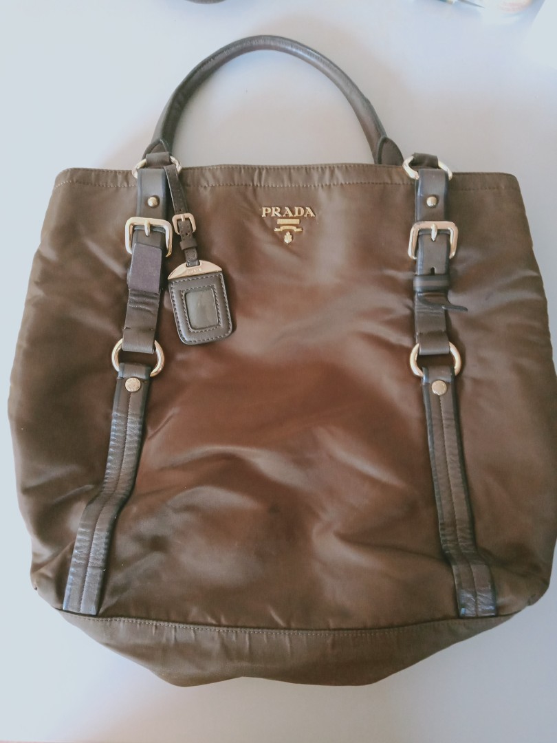 beg prada