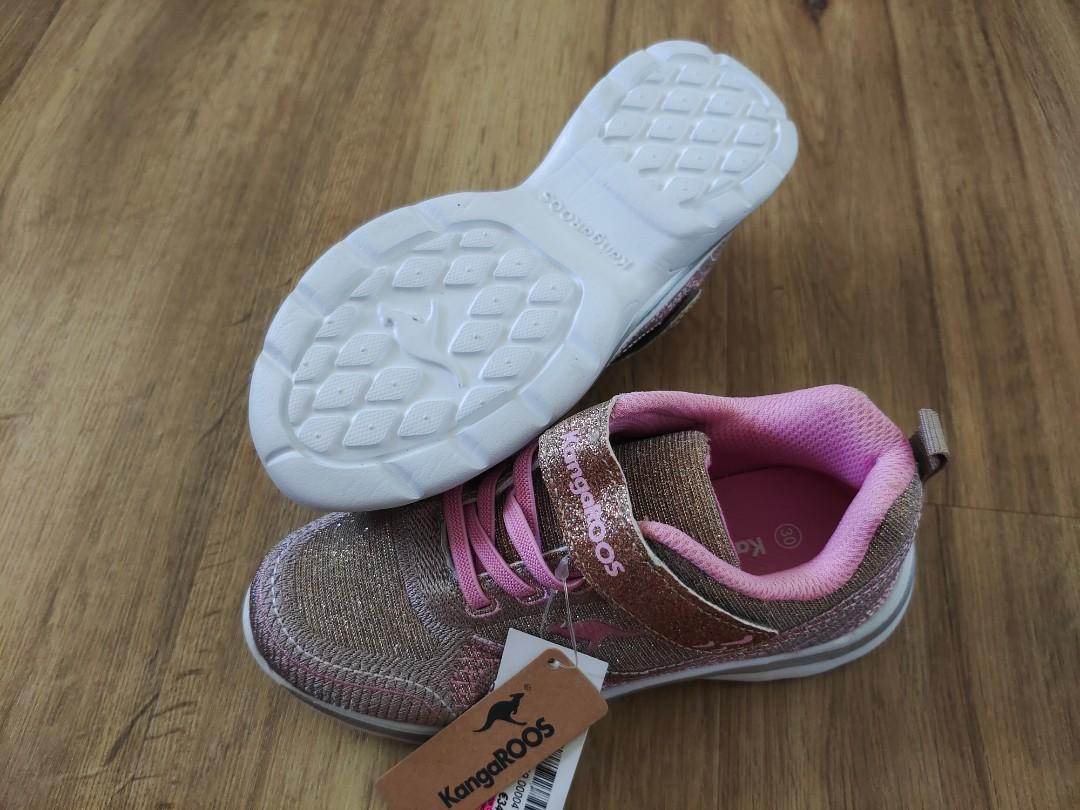 Girls shoe size 3 top