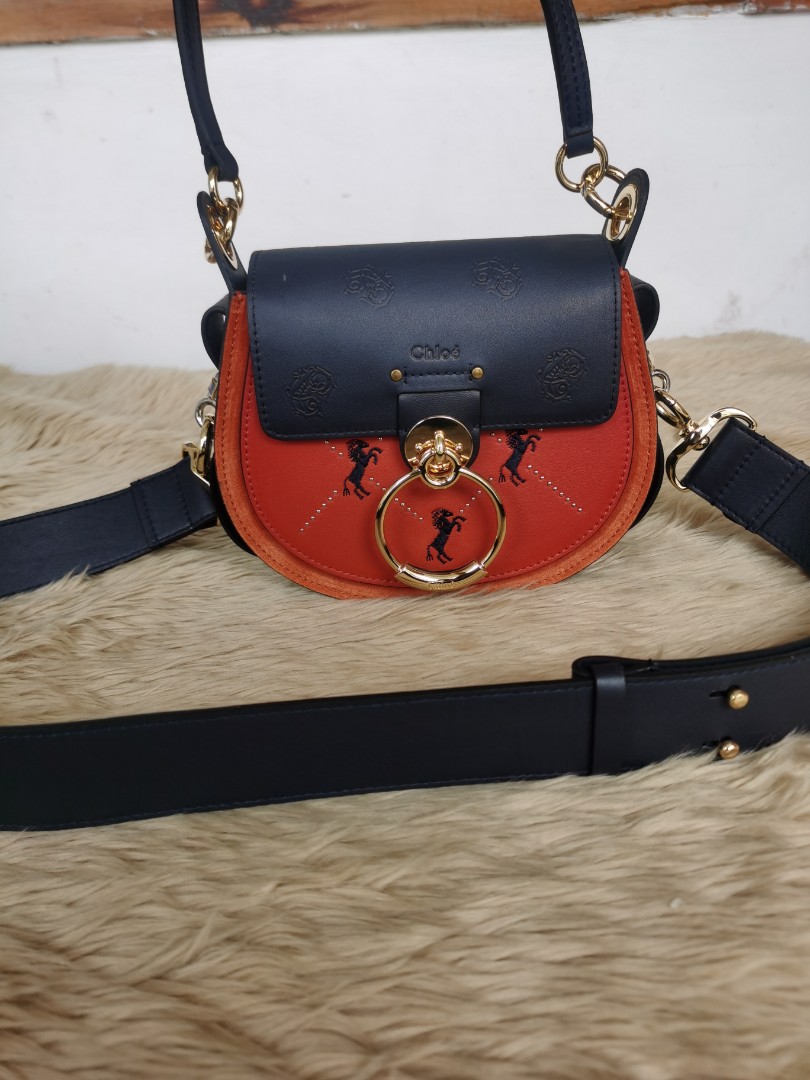 Chloe Sling, Luxury, Bags & Wallets on Carousell
