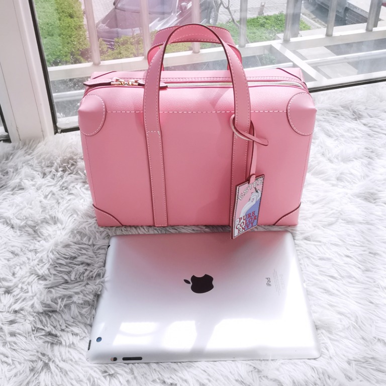 Estee lauder pink makeup bag deals