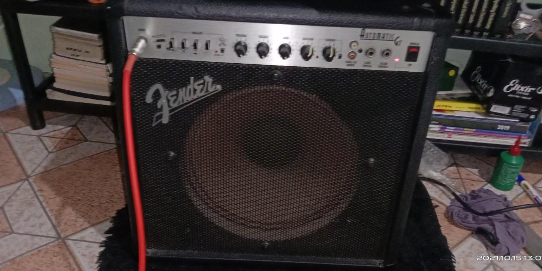 FENDER AUTOMATIC GT, Hobbies & Toys, Music & Media, Musical Instruments