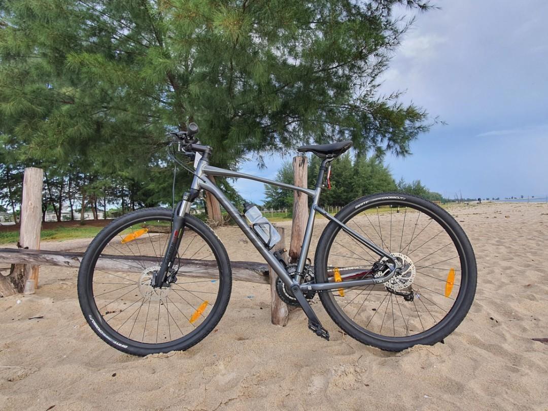 Giant dual top sport bike