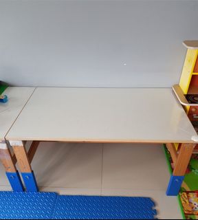 (Category: ) located in . Submitted by celebrian (Listing ID 1119687415, Image 1). Description: .