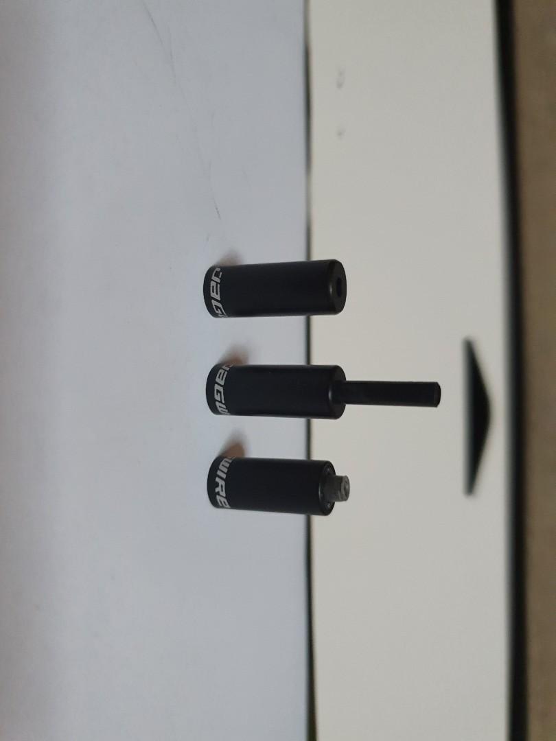 Jagwire Basic MTB Brake Cable (Category: Parts & Accessories) located in Singapore. Submitted by alsonhere (Listing ID 1119620219, Image 5). Description: *Have Multiple Instock* Jagwire basic universal mtb brake cable. Low-cost, no-nonsense brake cables made from spiral-bound galvanized steel strands. Great for entry-level, low-cost bike repairs. Length : 2m Free 1x end sleeve/cap Additional $0.50 per Jagwire end cap of colour choice shown in pic
