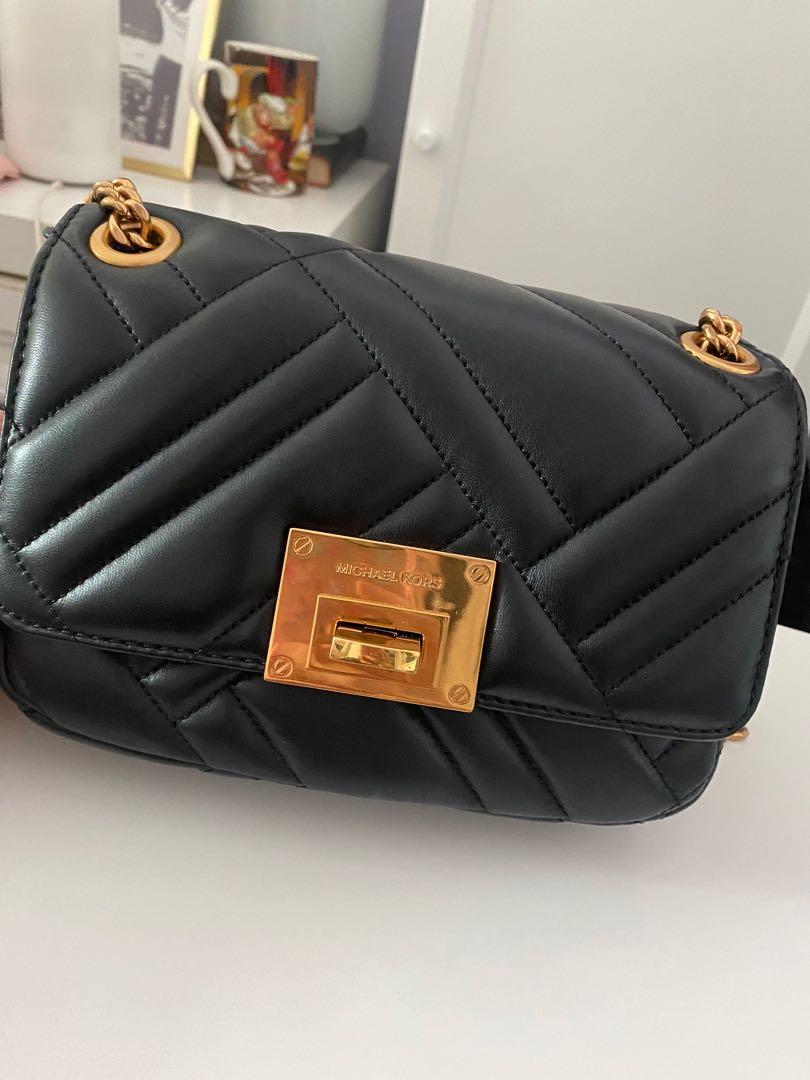 Mk vivianne shoulder outlet flap