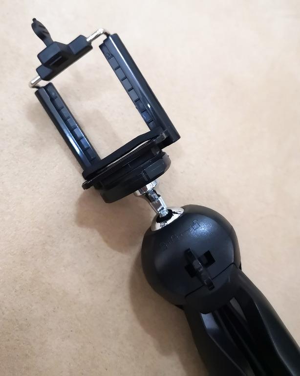 Mini Tripod (Category: Mounts & Holders) located in Quezon City. Submitted by skyebear (Listing ID 1119663661, Image 3). Description: .