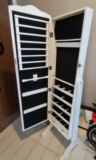 (Category: ) located in . Submitted by stella.tan.94 (Listing ID 1119696638, Image 1). Description: .