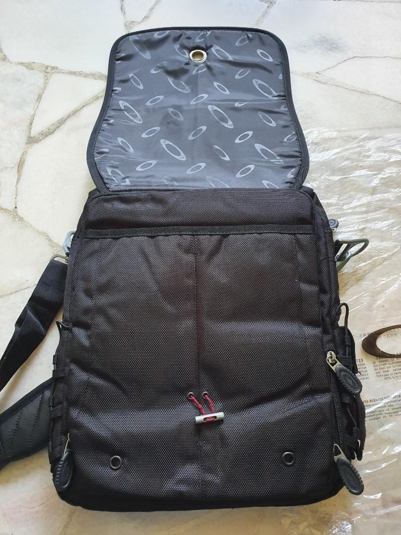 Oakley messenger bag, Men's Fashion, Bags, Sling Bags on Carousell