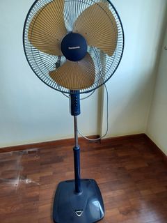 (Category: ) located in . Submitted by knqdm (Listing ID 1119681685, Image 1). Description: .