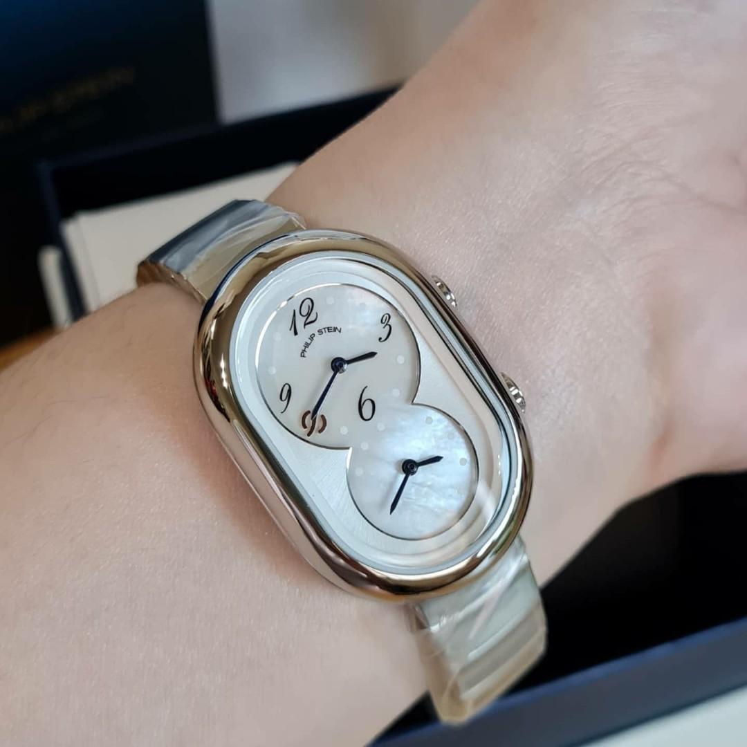 Pia wurtzbach shop philip stein watch