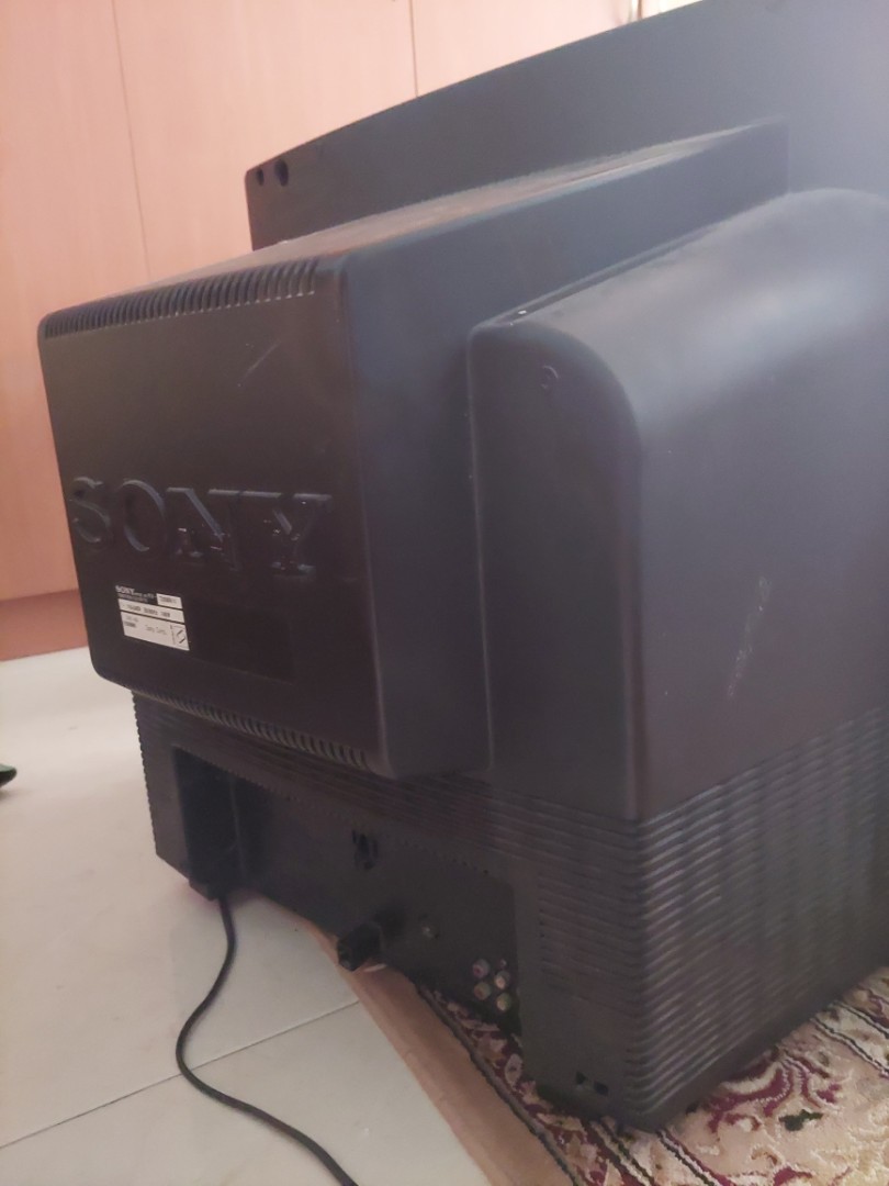 Selling Old Tv, TV & Home Appliances, TV & Entertainment, TV on Carousell