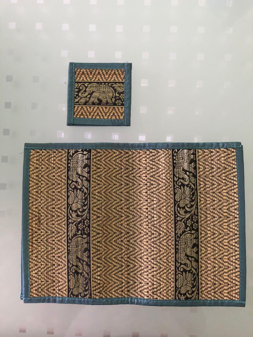 Set of 4 placemats and coasters, Furniture & Home Living, Kitchenware