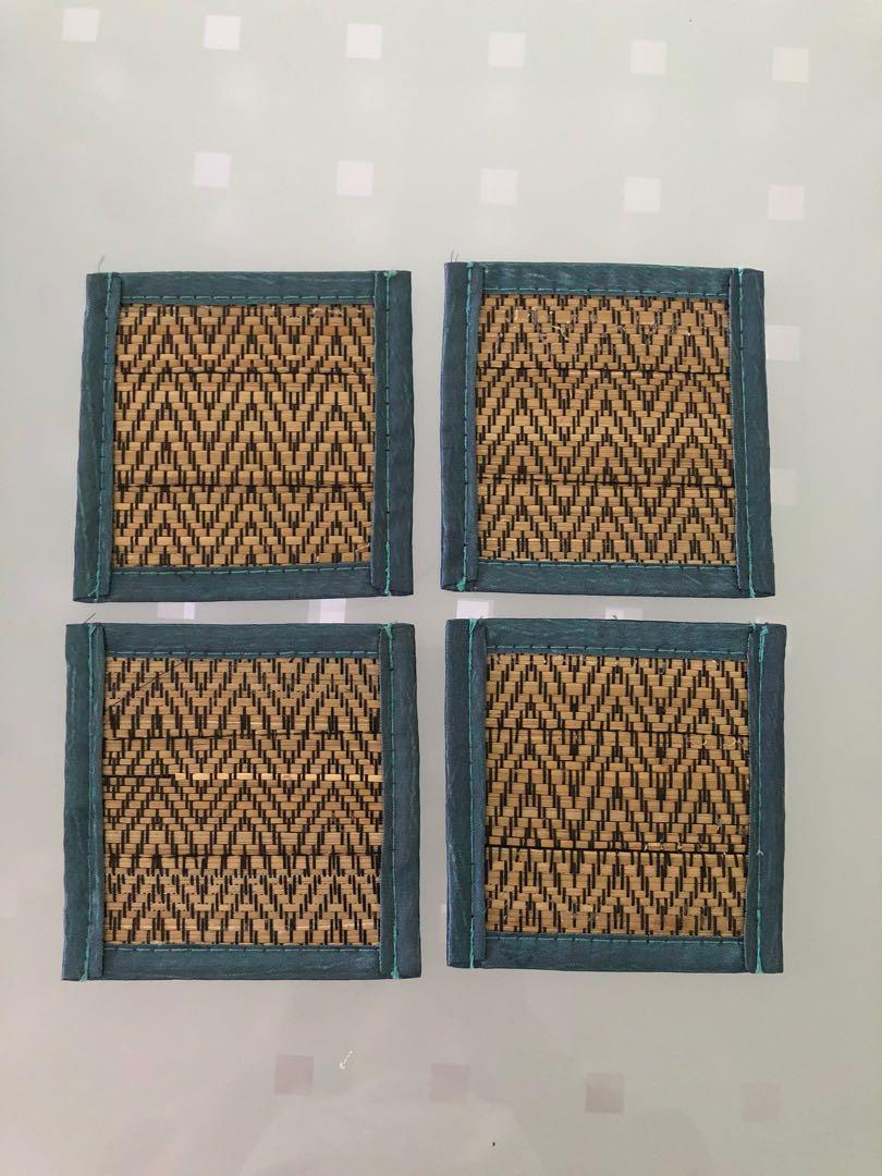 Set of 4 placemats and coasters, Furniture & Home Living, Kitchenware