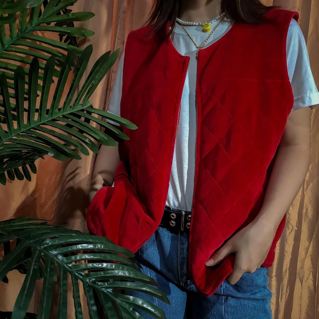 Vest red sales