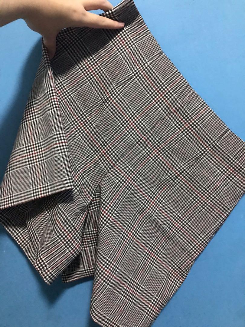 ZARA GINGHAM SHORTS (Category: Shorts) located in Caloocan City. Submitted by tylean (Listing ID 1119762675, Image 1). Description: zara shorts in xs! pm me if interested :>>.