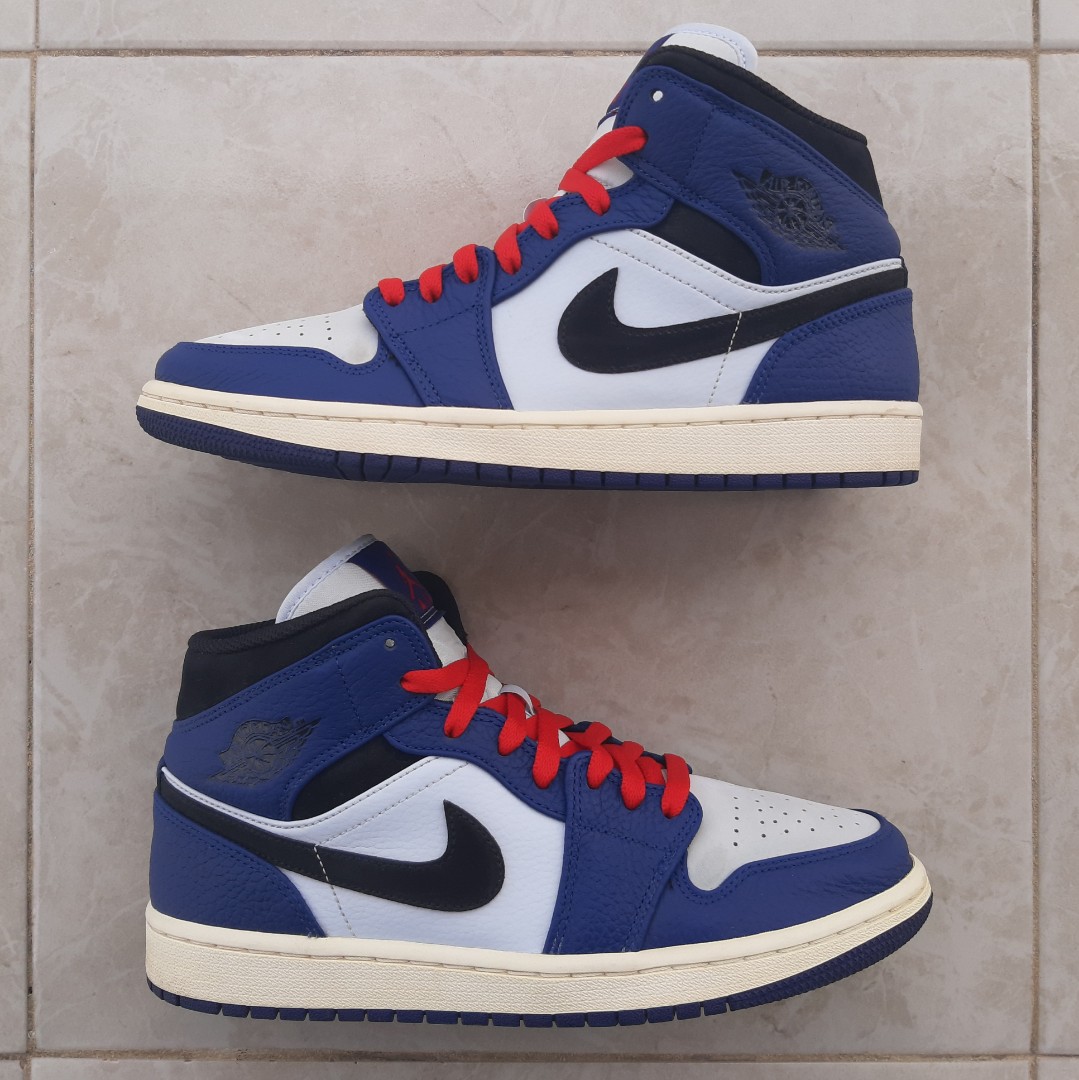 AIR JORDAN 1 MID DEEP ROYAL BLUE 