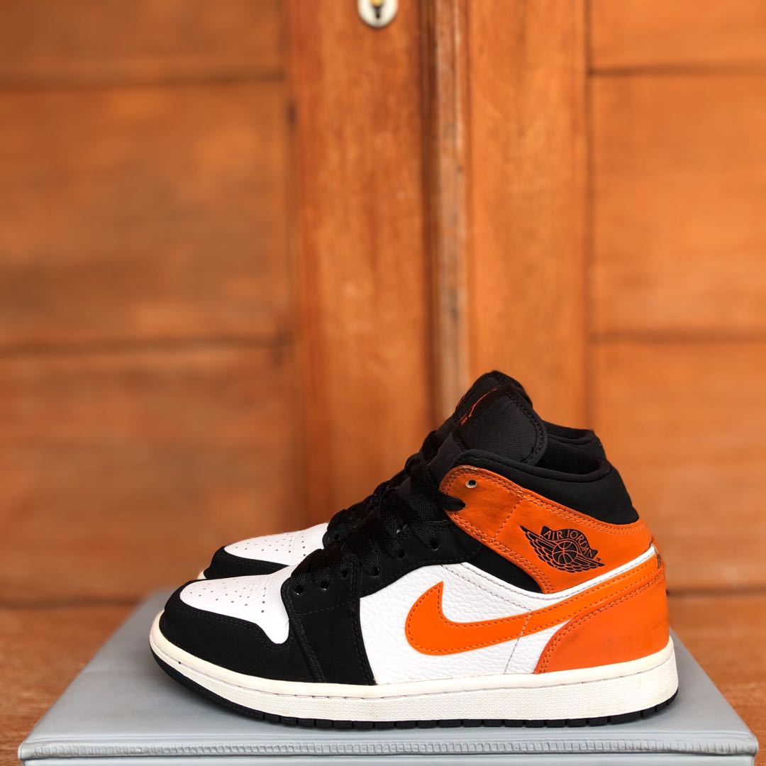 aj1 sbb mid