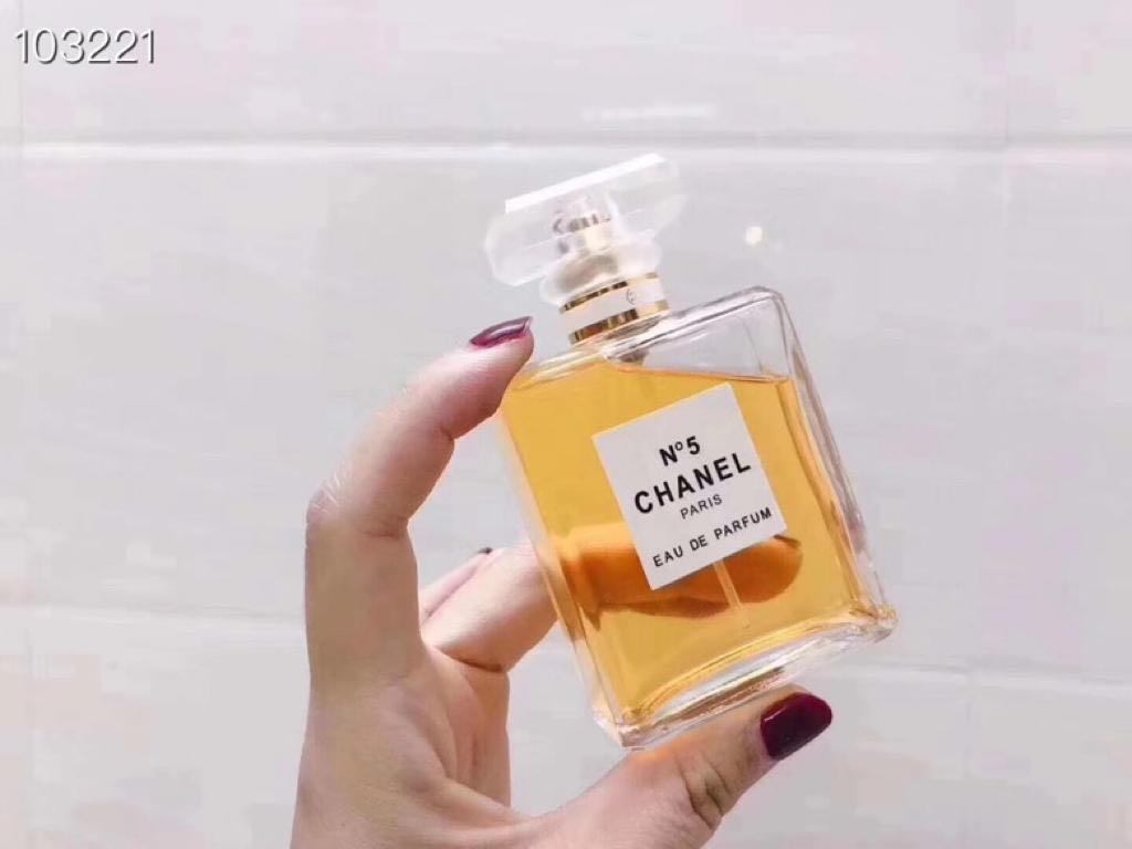 Chanel N 5香水 美容 化妝品 指甲美容 香水 其他 Carousell