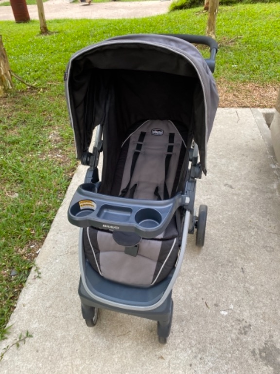Chicco Bravo Stroller, Babies & Kids, Going Out, Strollers on Carousell